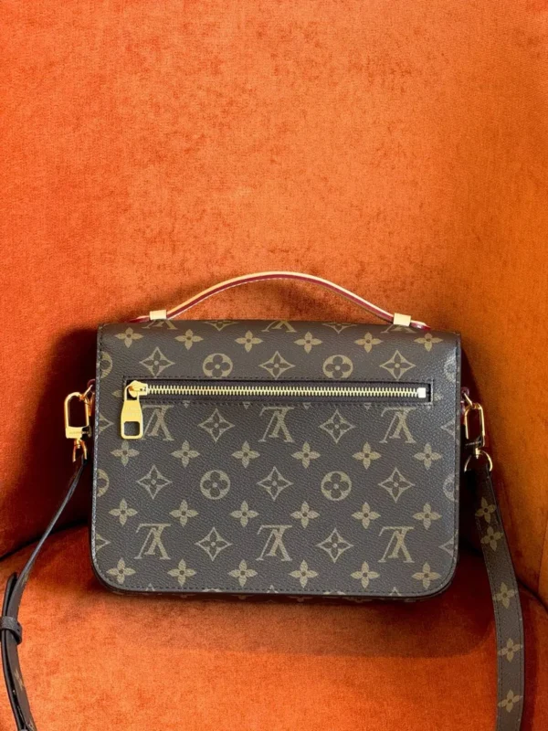 Сумка LOUIS VUITTON — фото 2