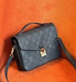 Женская сумка Louis Vuitton чёрного цвета, артикул 344294 — фото 3