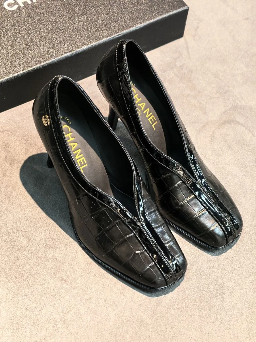 344308_1 Женские туфли Chanel чёрного цвета, артикул 344308