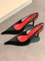 Женские туфли Saint Laurent чёрного цвета, артикул 344329