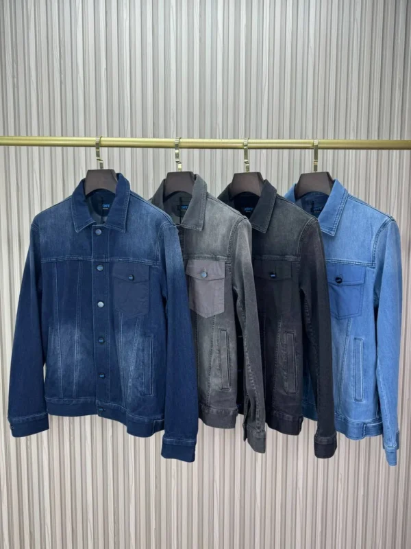 Джинсовый костюм KITON — фото 2