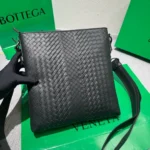 Сумка мессенджер BOTTEGA VENETA — изображение 2