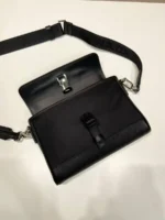 Сумка мессенджер PRADA — изображение 3