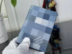 Обложка для паспорта LOUIS VUITTON — изображение 4