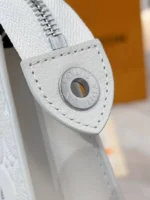 Клатч LOUIS VUITTON — изображение 5