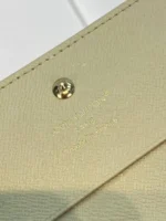 Картхолдер LOUIS VUITTON — изображение 7
