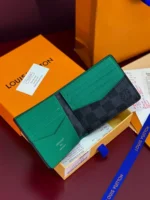 Картхолдер LOUIS VUITTON — изображение 2