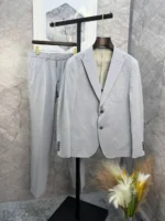 Мужской костюм Isaia серого цвета, артикул 343479