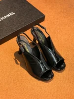 Босоножки CHANEL — изображение 3