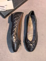Женские балетки Chanel чёрного цвета, артикул 343633