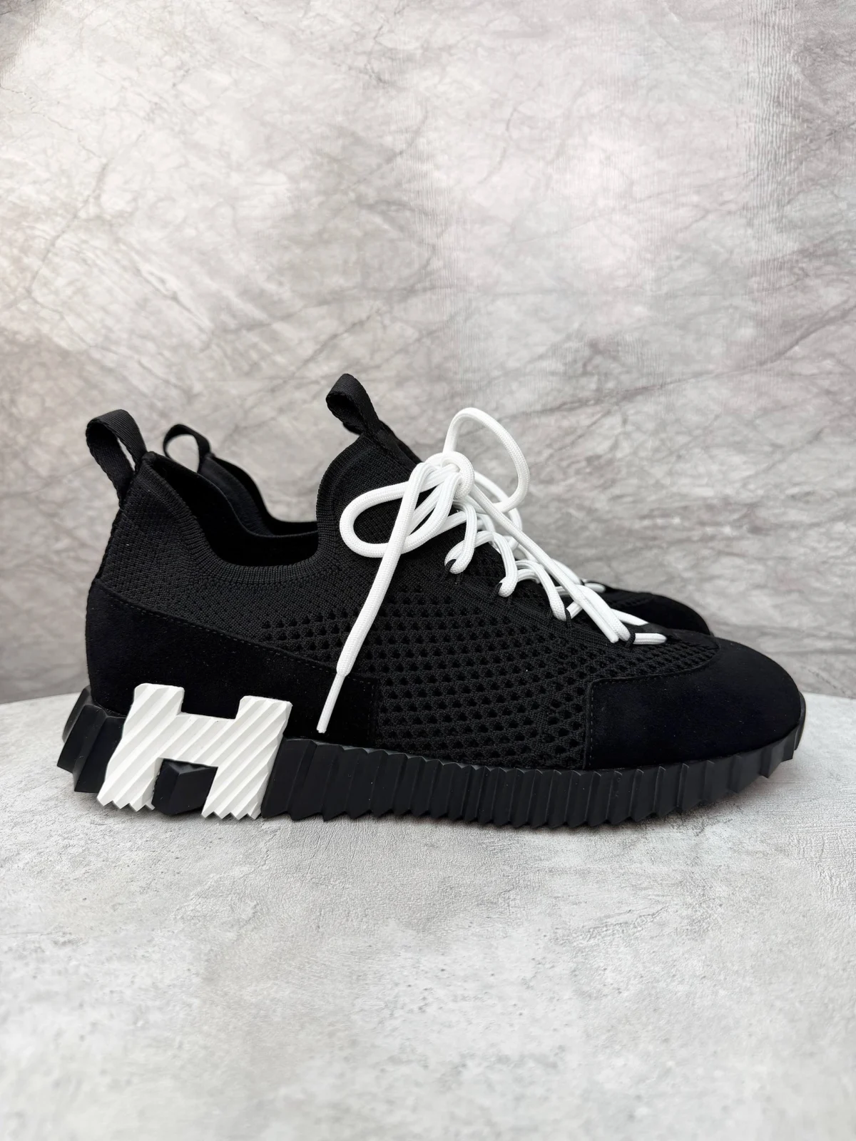 Кроссовки HERMES — изображение 3