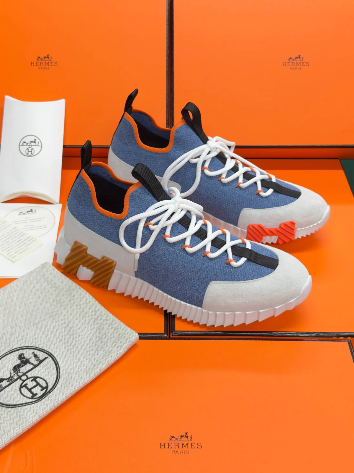 Кроссовки HERMES — изображение 4