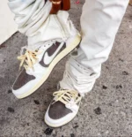 Кеды NIKE Travis Scott х Air Jordan 1 Low «Reverse Mocha» ' — изображение 4