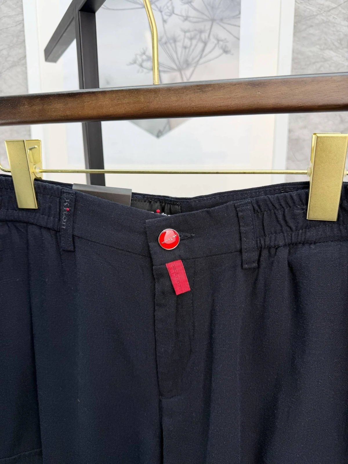 Льняные брюки карго KITON — изображение 5