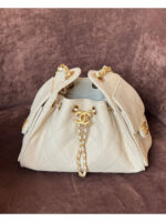 Женская сумка Chanel белого цвета, артикул 345629