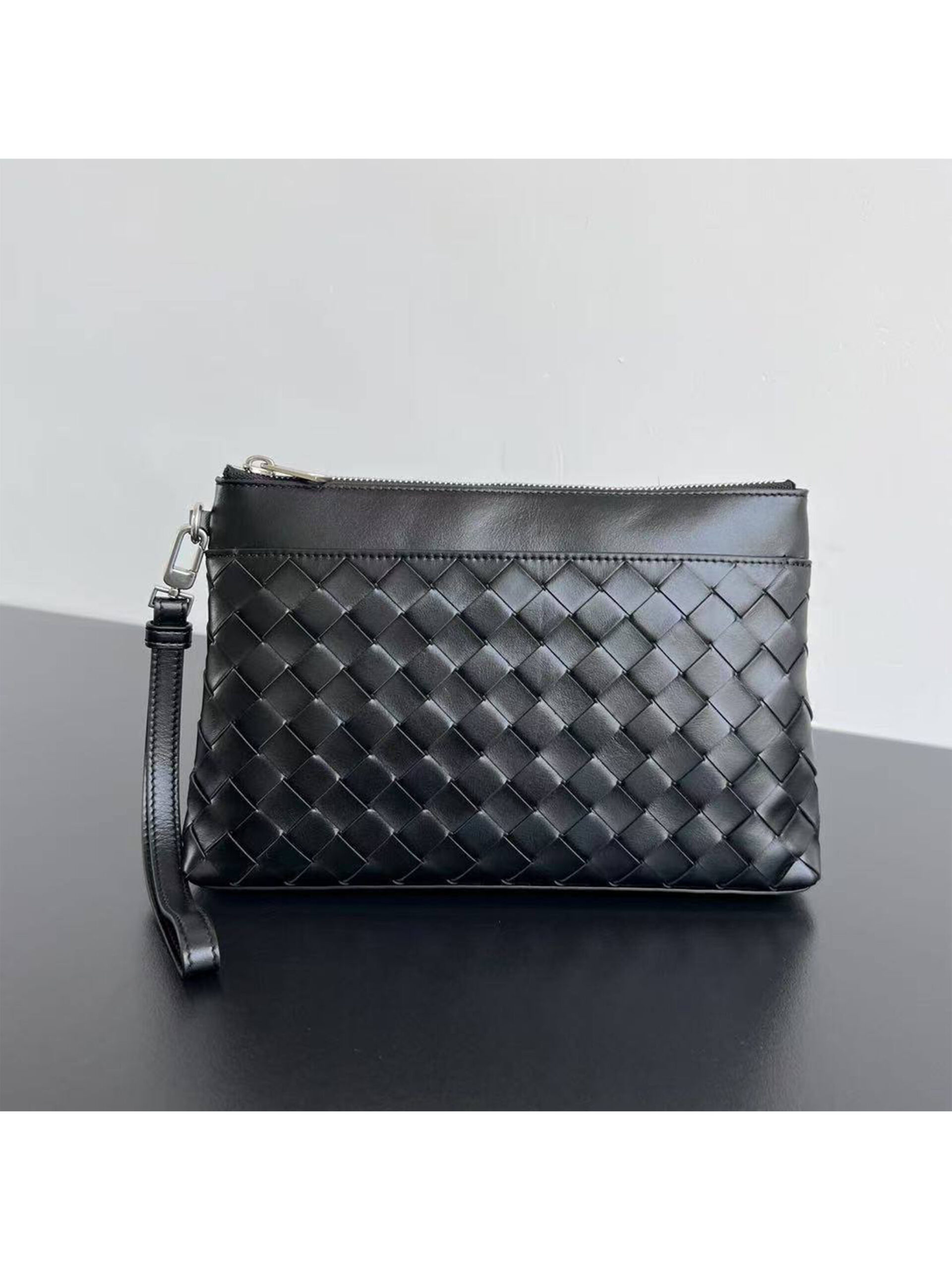 10 Клатч BOTTEGA VENETA — изображение 1