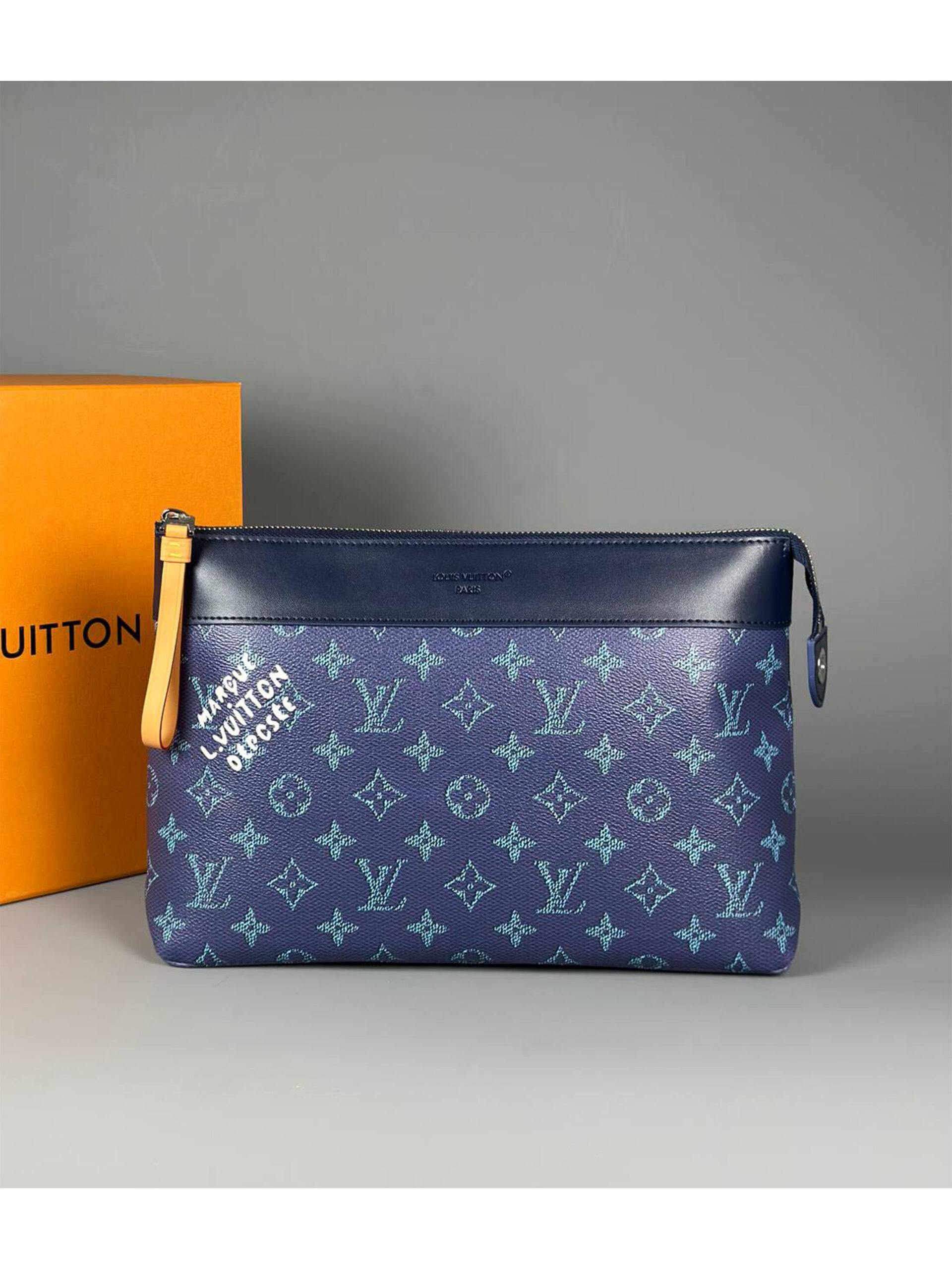 2 Клатч LOUIS VUITTON — изображение 1