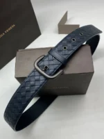 Мужской ремень Bottega Veneta тёмно-синего цвета, артикул 344791