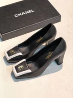 Женские туфли Chanel чёрного цвета, артикул 344842