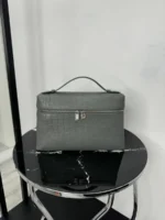 Сумка мессенджер LORO PIANA