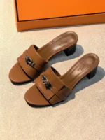 Женские мюли Hermes коричневого цвета, артикул 345061