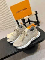 Кроссовки LOUIS VUITTON — изображение 3