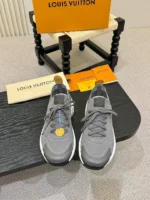 Кроссовки LOUIS VUITTON — изображение 2