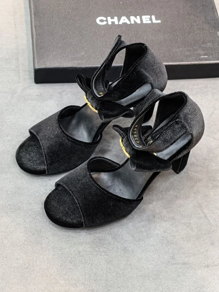 345150_1 Босоножки CHANEL — изображение 1