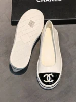 Женские балетки Chanel белого цвета, артикул 345152 — фото 7