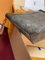 Клатч LOUIS VUITTON — изображение 4