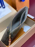 Клатч LOUIS VUITTON — изображение 5