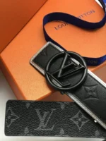 Мужской двухсторонний ремень Louis Vuitton чёрного цвета, артикул 345297 — фото 5