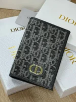 Мужская обложка Dior чёрного цвета, артикул 345301