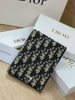 Мужская обложка Dior чёрного цвета, артикул 345307