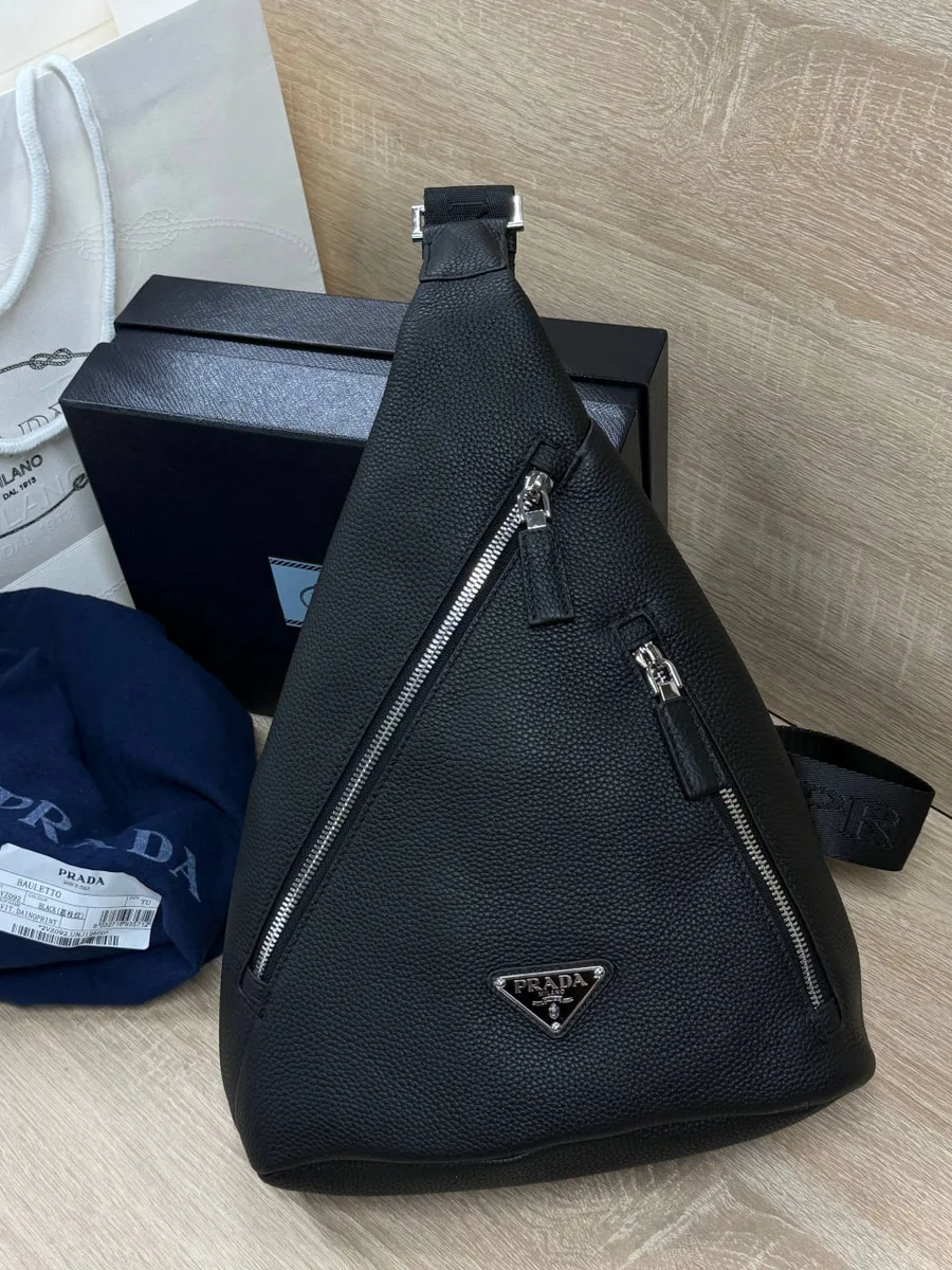 345318_1 Сумка слинг PRADA — изображение 1