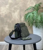 Мужская сумка мессенджер Louis Vuitton цвета хаки, артикул 345333 — фото 4