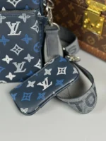 Мужская сумка мессенджер Louis Vuitton тёмно-синего цвета, артикул 345334 — фото 4