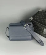 Мужская сумка мессенджер Louis Vuitton тёмно-синего цвета, артикул 345340 — фото 4