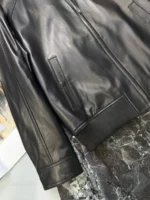 Кожаный бомбер BOTTEGA VENETA — изображение 4