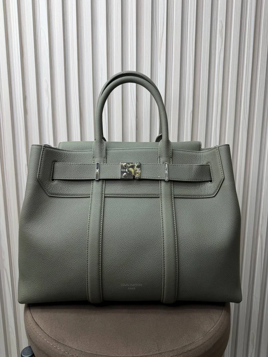 345562_1 Портфель LOUIS VUITTON — изображение 1
