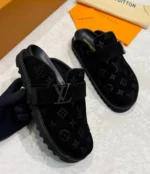 Женские сабо Louis Vuitton чёрного цвета, артикул 345615 — фото 2