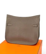 Женская сумка Hermes коричневого цвета, артикул 345631 — фото 3
