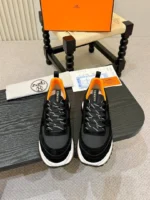 Кроссовки HERMES — изображение 2