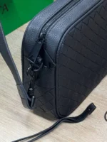 Сумка мессенджер BOTTEGA VENETA — изображение 3