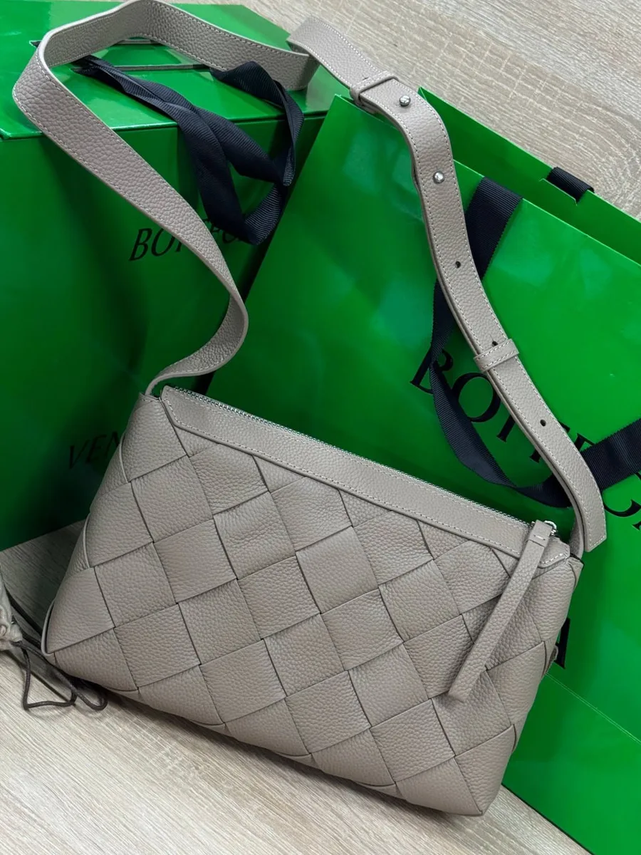 345773_1 Сумка мессенджер BOTTEGA VENETA — изображение 1