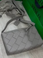 Сумка мессенджер BOTTEGA VENETA — изображение 4