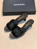 Женские мюли Chanel чёрного цвета, артикул 345830