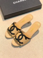 Женские мюли Chanel бежевого цвета, артикул 345831