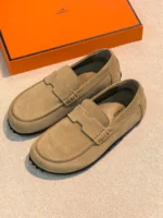 Женские лоферы Hermes бежевого цвета, артикул 345878