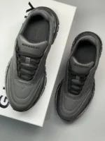 Кроссовки GIVENCHY — изображение 4